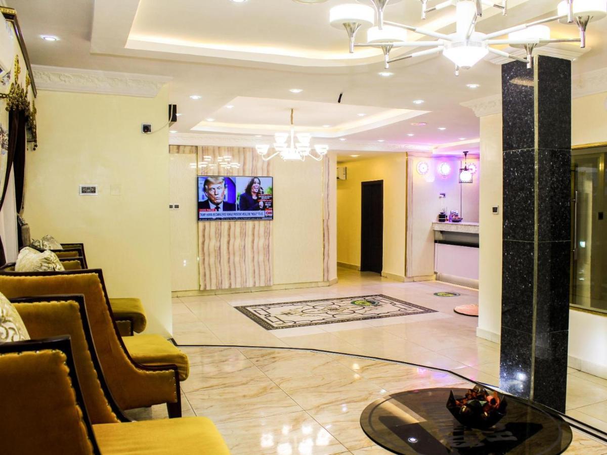 Six Diamond Hotel Ikeja Eksteriør billede