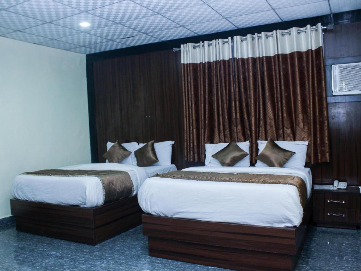 Six Diamond Hotel Ikeja Eksteriør billede